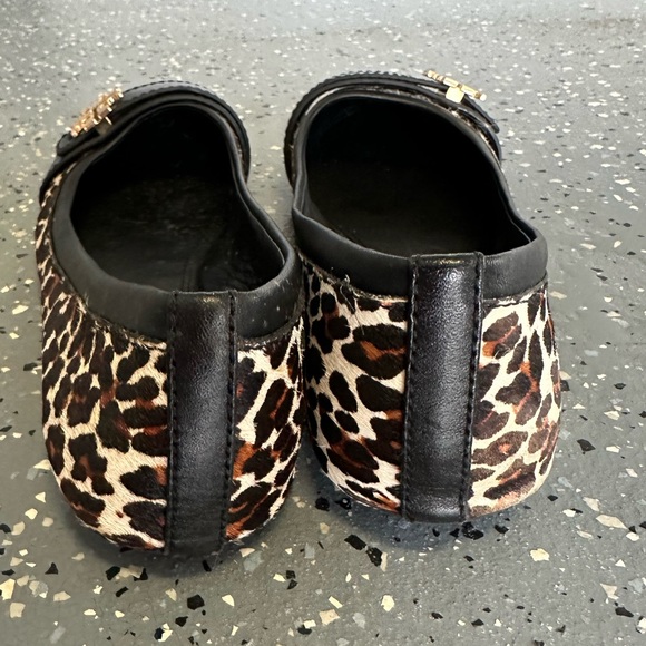 Tory Burch animal print ballet flats - Picture 2 of 4